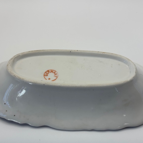 Floral Porcelain Dish with Gold Accents - Picture 5 of 6